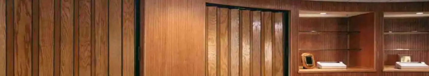Series 4166 Accordion Door: Innovative dual-wall construction for optimal soundproofing