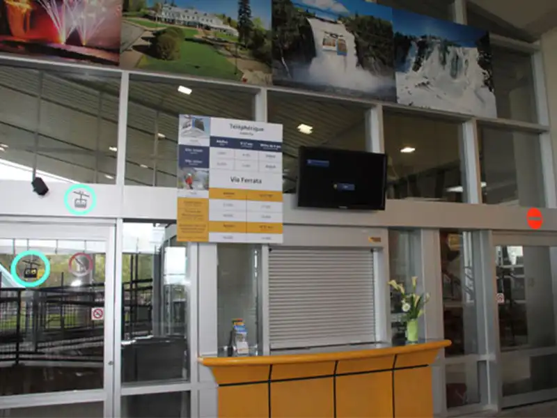 Counter Opening Rolling Shutter Design