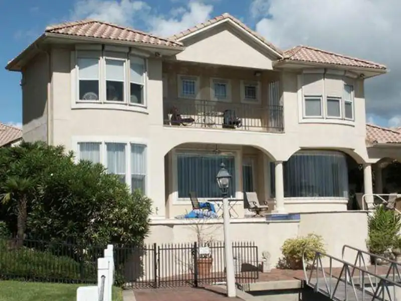 Elegant and reliable aluminum foam-filled shutters for your property.