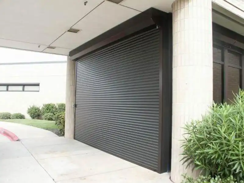 Discover the perfect fit for your home with our model selection in aluminum foam-filled shutters.