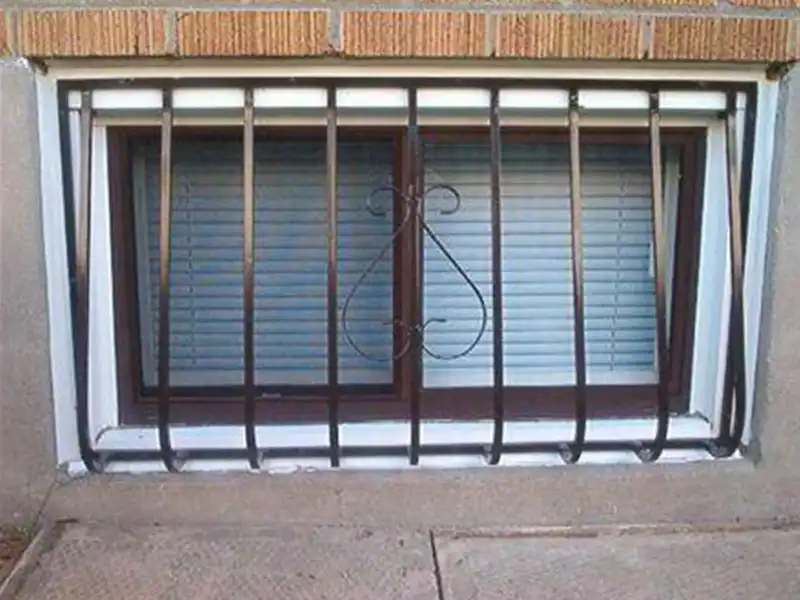 window security bars spanish 2