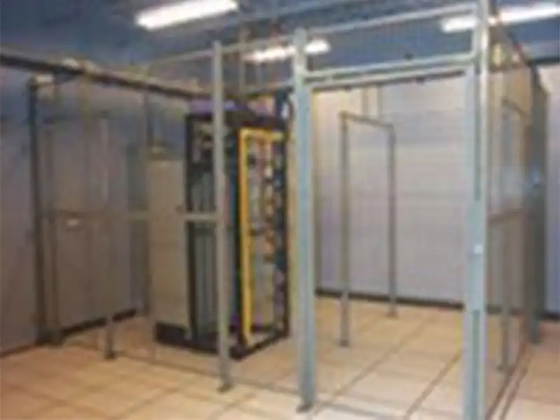 Partitioning System with Wire Mesh